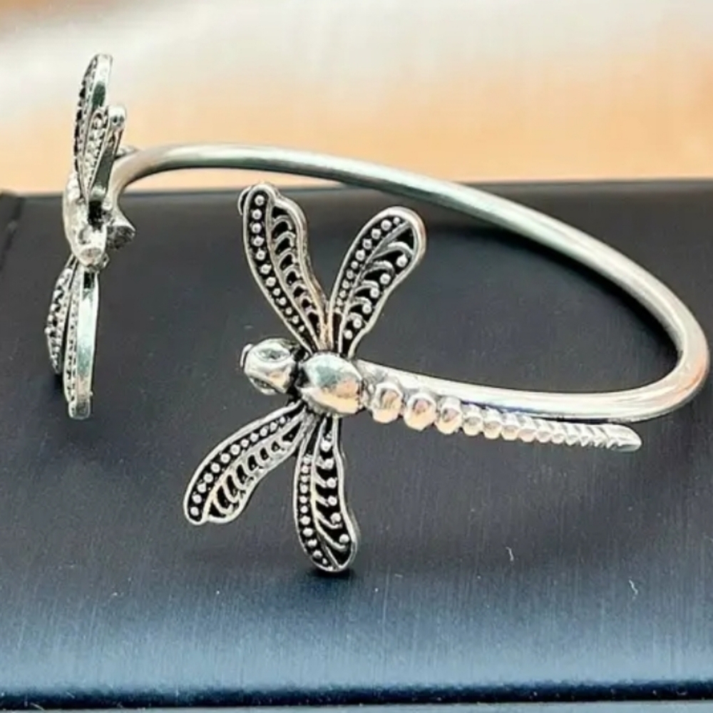 Silver Metal Dragonfly Bracelet